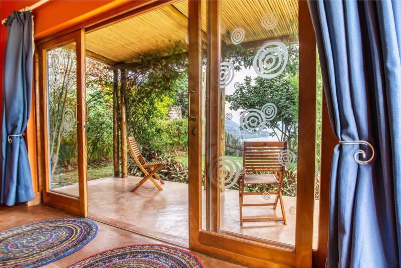 Chameleon Hill Forest Lodge Bwindi Impenetrable Park Екстериор снимка